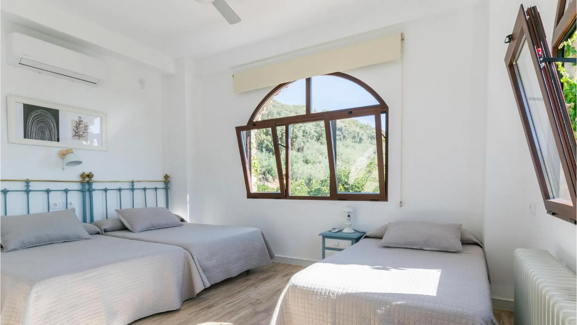 Holiday home Nice Home In Carcabuey With House A Mountain View